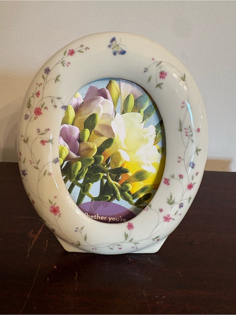 Vintage Takahashi Oval porcelain Photo Frame - ‘Vine Flower’, made in Japan.